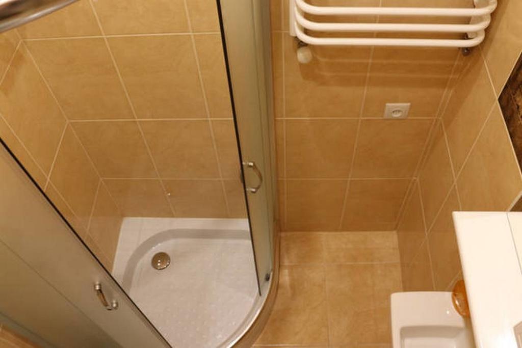 Horodotska 60 Apartment ลวีฟ ภายนอก รูปภาพ
